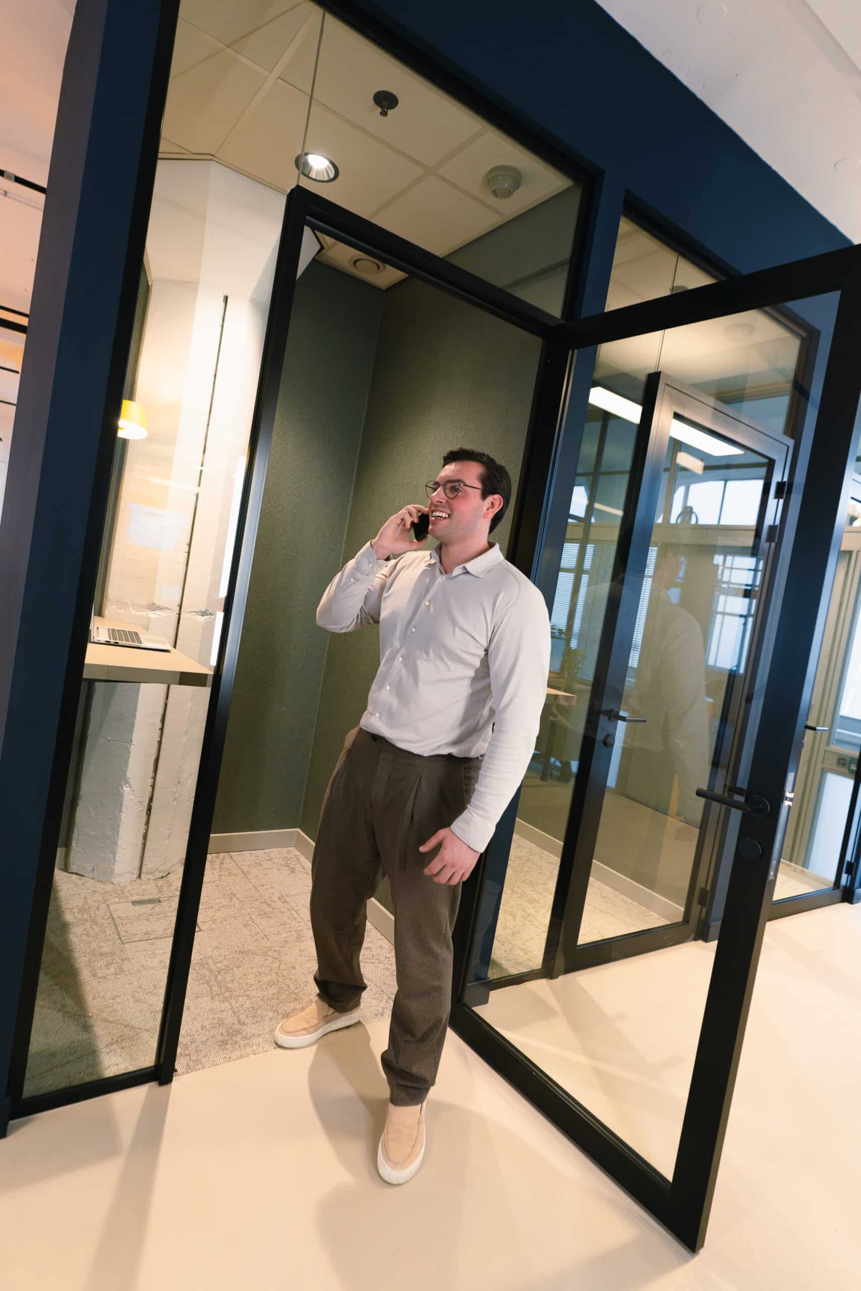 Contact with Jur Wessels